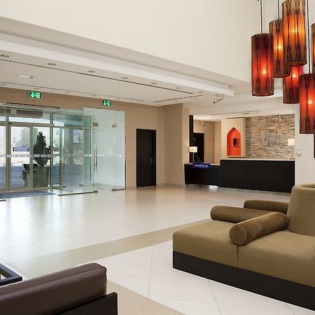 Holiday Inn Express Dubai Jumeirah, An Ihg Hotel מראה חיצוני תמונה