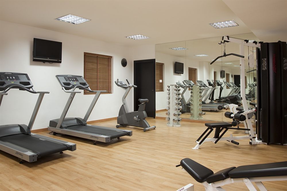 Holiday Inn Express Dubai Jumeirah, An Ihg Hotel מראה חיצוני תמונה
