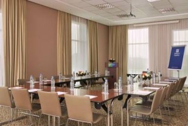 Holiday Inn Express Dubai Jumeirah, An Ihg Hotel מראה חיצוני תמונה