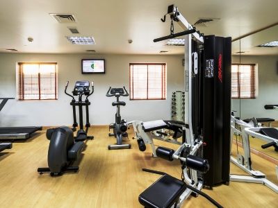 Holiday Inn Express Dubai Jumeirah, An Ihg Hotel מראה חיצוני תמונה